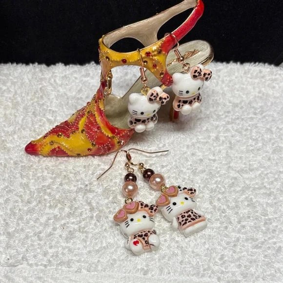 Mother Daughter Hello Kitty Earrings/2pairs - Picture 2 of 7